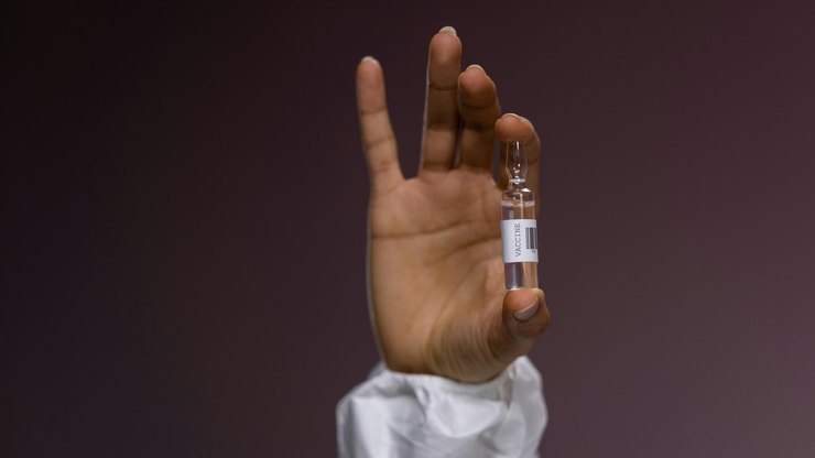 Brasil recebe remessa do antídoto para intoxicação por metanol