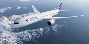 Passageiros terão novas rotas no avião Embraer E195-E2 da Latam