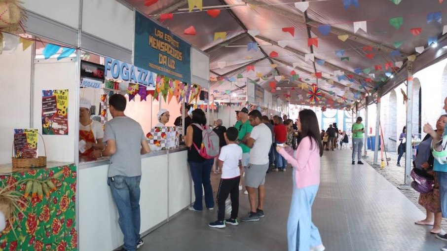 Local contará com quatro restaurantes, oito lanchonetes, três miniquiosques e três espaços para jogos Local contará com quatro restaurantes, oito lanchonetes, três miniquiosques e três espaços para jogos