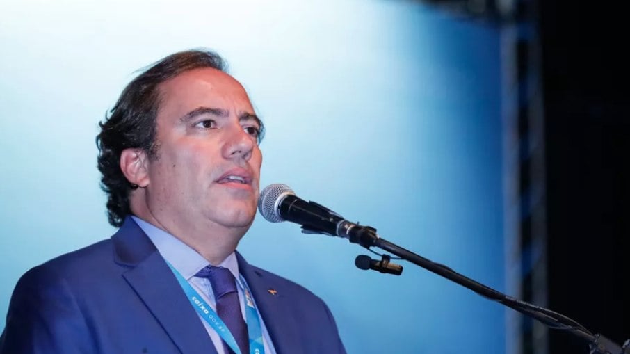 Pedro Guimarães deixou o cargo de presidente da Caixa após acusações de assédio sexual