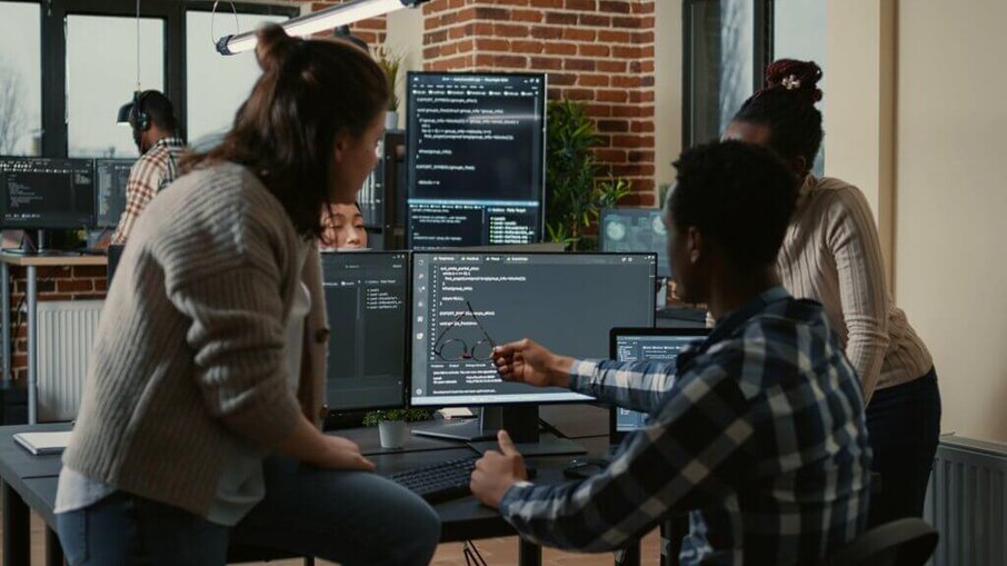 A keeggo é uma consultoria de tecnologia end to end com 30 anos de história, especializada em impulsionar a transformação digital e promover novas conquistas para os negócios. A keeggo é uma consultoria de tecnologia end to end com 30 anos de história, especializada em impulsionar a transformação digital e promover novas conquistas para os negócios.