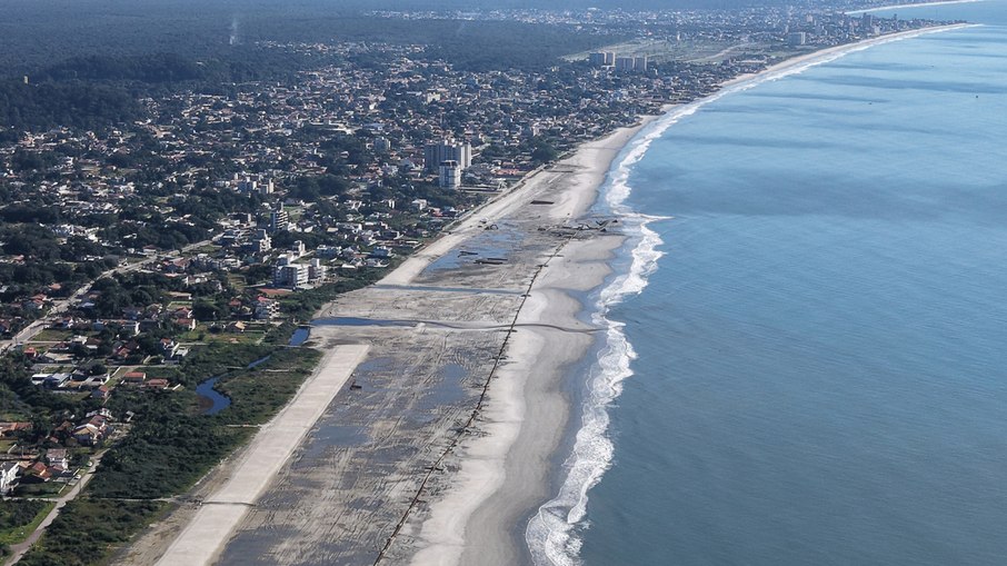 Três praias da região tiveram as faixas alargadas: Figueira do Pontal, Pontal do Norte e Princesa do Mar Três praias da região tiveram as faixas alargadas: Figueira do Pontal, Pontal do Norte e Princesa do Mar