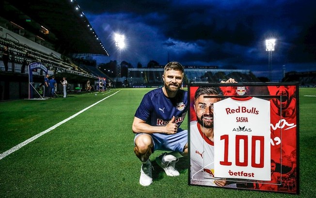 Eduardo Sasha chega ao seu 100º jogo pelo Red Bull Bragantino
