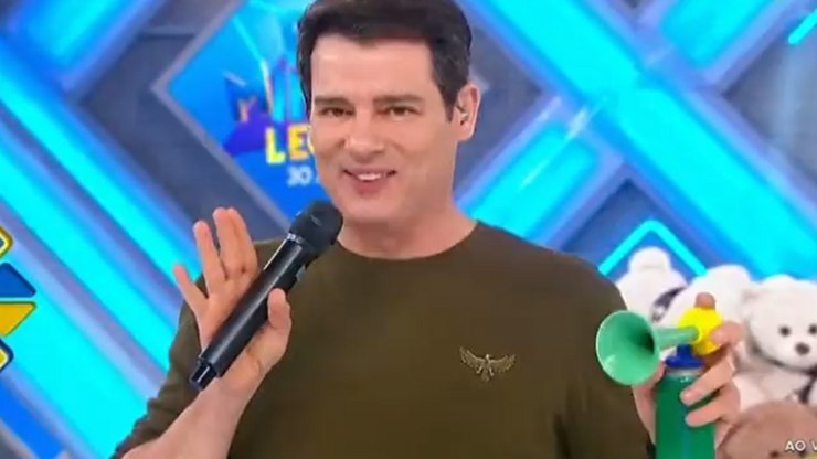 Bandidos%20usam%20credibilidade%20de%20Celso%20Portiolli%20para%20golpes