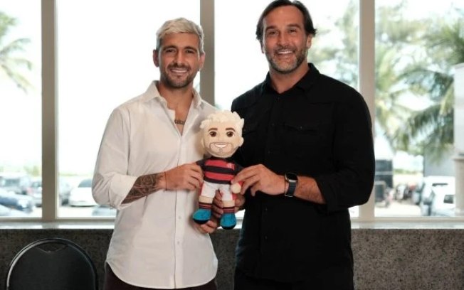 Arrascaeta e o Arrasquinha, boneco de pelúcia Arrascaeta e o Arrasquinha, boneco de pelúcia