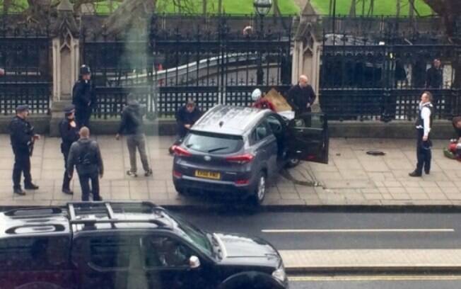Tiroteio teria sido aberto pela polícia após ataque em Parlamento em Londres