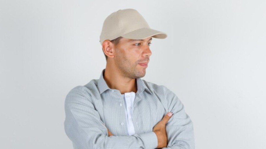 Bonés para rosto oval