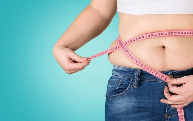 Algumas mudanças simples no cardápio e nos hábitos ajudam a reduzir a gordura corporal