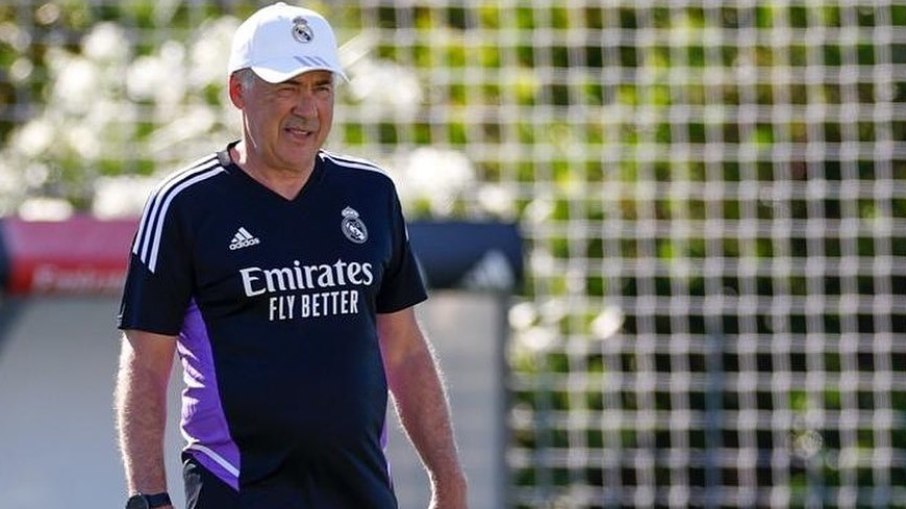 Carlo Ancelotti comanda o Real Madrid 