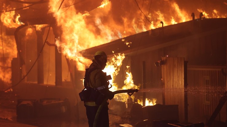 Desastres naturais geram prejuízos de US$ 203 bi em 2025