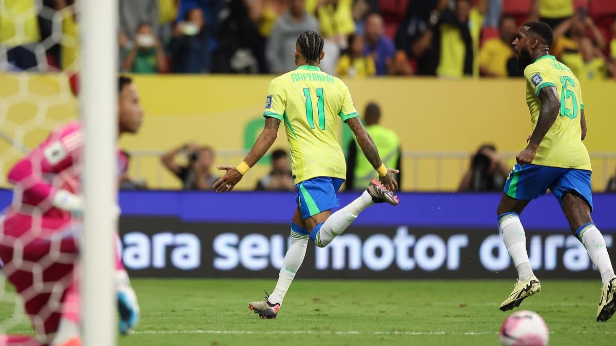 Raphinha brilha e Brasil vence o Peru nas Eliminatórias da Copa do Mundo