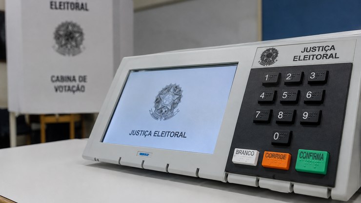 Compra de votos lidera registros de crimes eleitorais no 1º turno