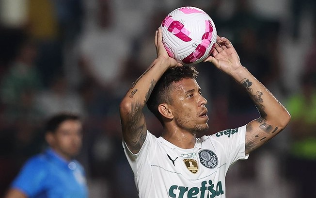 Palmeiras e Marcos Rocha acertam renovação por mais uma temporada