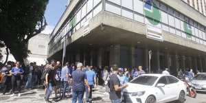 Greve no Detran afeta serviços no Rio de Janeiro