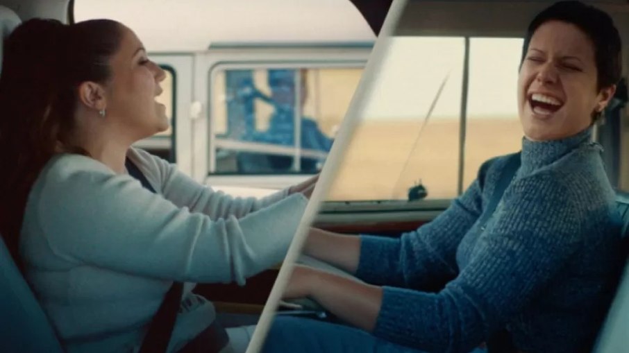 Volkswagen usa IA para unir Elis Regina e Maria Rita em dueto ao volante da Kombi