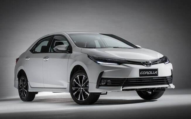 Toyota Corolla: mesmo sem mudar de geração, o tradicional sedã japonês segue forte nas vendas