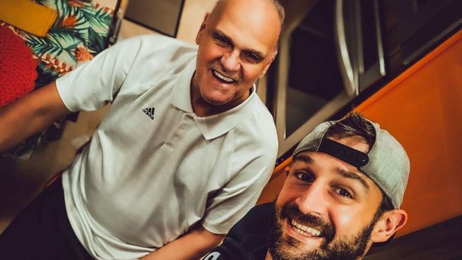 Filho de Oscar Schmidt homenageia pai: 