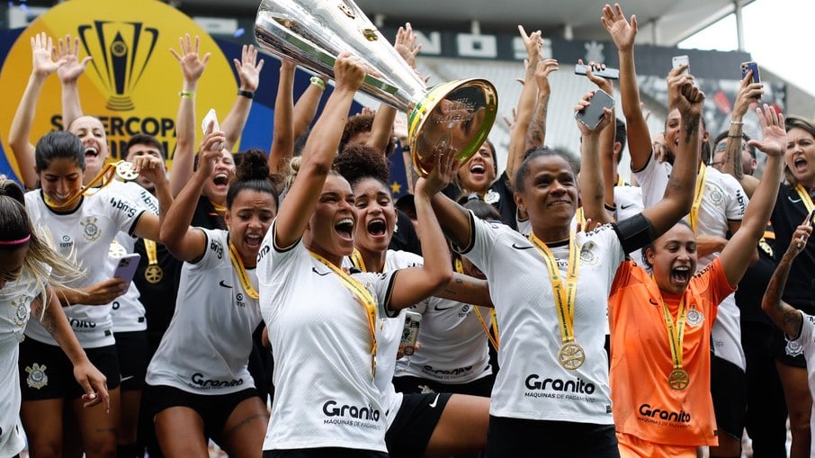 Corinthians se sagrou campeão da Supercopa Feminina