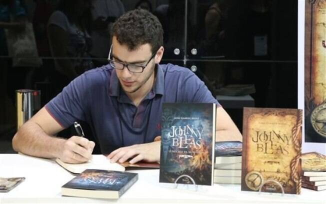 Cinco dicas de livros para ler durante o isolamento social