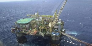 Venezuela: Trump prevê que petroleiras dos EUA operem em 18 meses