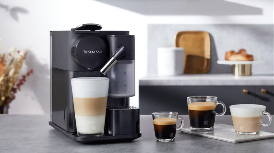 Cafeteira Nespresso Lattissima One é uma das máquinas de destaque no mercado Cafeteira Nespresso Lattissima One é uma das máquinas de destaque no mercado