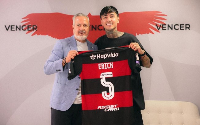 Volante sentiu a perna ainda no primeiro tempo e precisou deixar o jogo contra o Mirassol Volante sentiu a perna ainda no primeiro tempo e precisou deixar o jogo contra o Mirassol