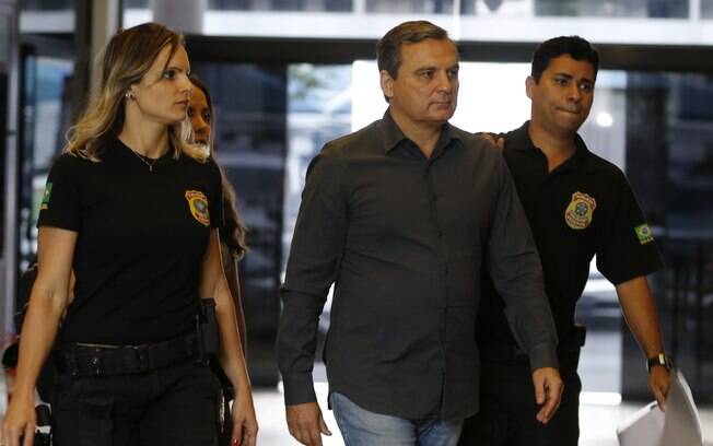 O ex-secretário da Casa Civil do governo Sérgio Cabral, Régis Fichtner, já havia sido preso em 2017, mas conseguiu ser solto
