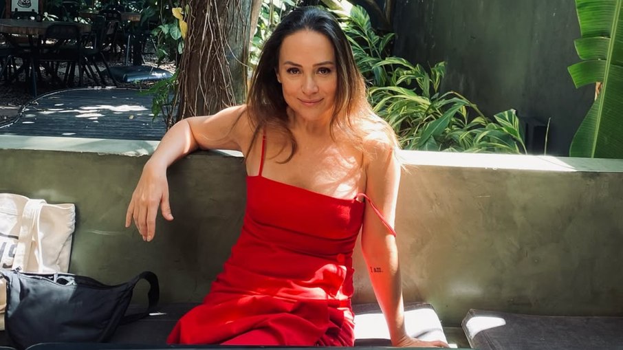 Gabriela Duarte Gabriela Duarte