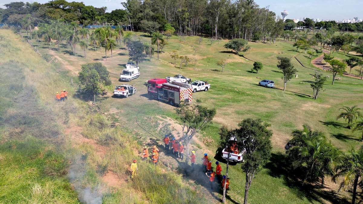 Defesa Civil recomenda cuidados após alerta de ventos fortes e tempo seco