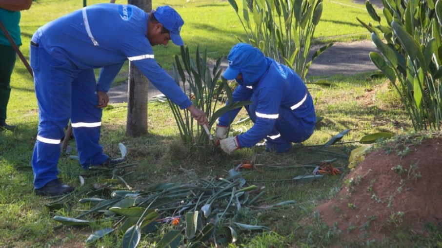 Vinhedo Cara Limpa é um programa permanente de manutenção e limpeza que atende todo o município