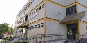 Polícia investiga caso de estupro coletivo contra adolescente de 13 anos na Baixada