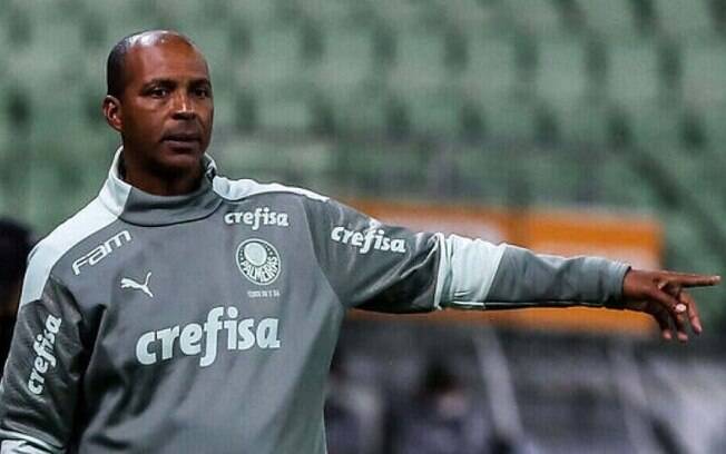 Treinador do Palmeiras Sub-17, Orlando Ribeiro festeja bons números: ‘Planejamento era esse’