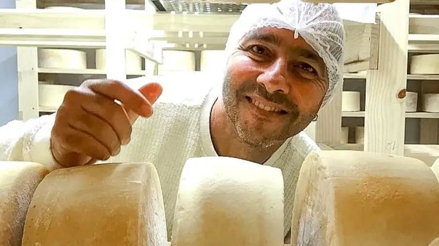 Produção de queijos na Fazenda Vale das Palmeiras, propriedade do ator Marcos Palmeira Produção de queijos na Fazenda Vale das Palmeiras, propriedade do ator Marcos Palmeira