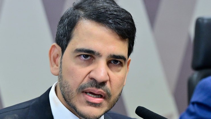 Senadores rejeitam Jorge Messias ao cargo de ministro do STF