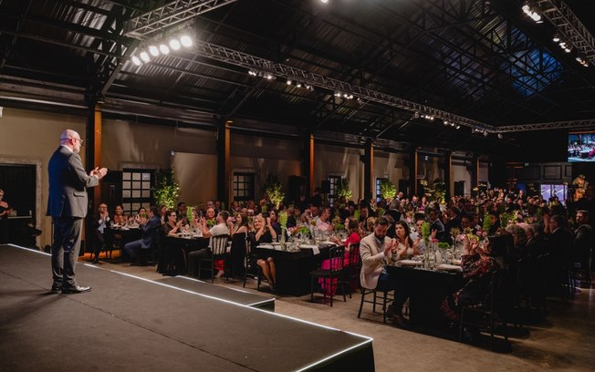 Lideranças da indústria são homenageadas no Sul do Brasil