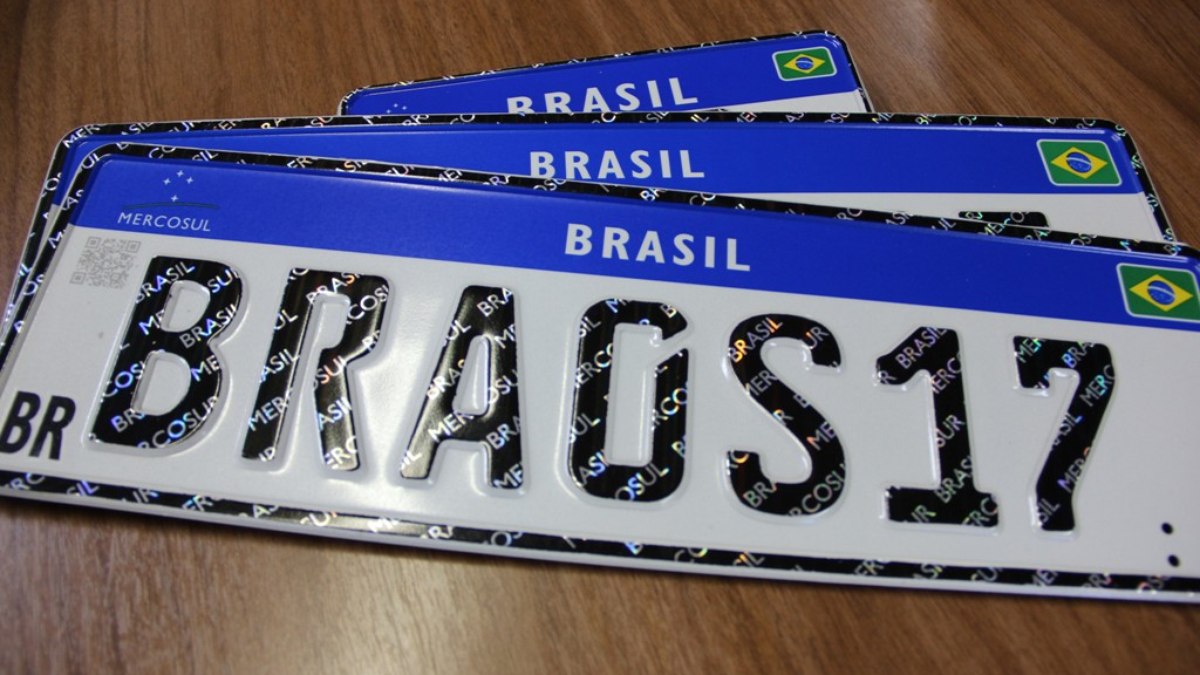 Desde 2020, o padrão Mercosul é obrigatório para todos os veículos novos e para quem solicita segunda via Desde 2020, o padrão Mercosul é obrigatório para todos os veículos novos e para quem solicita segunda via