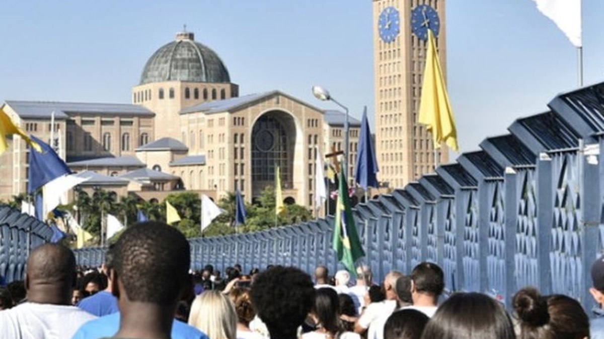 Festa da Padroeira de Aparecida terá novena e shows especiais Festa da Padroeira de Aparecida terá novena e shows especiais