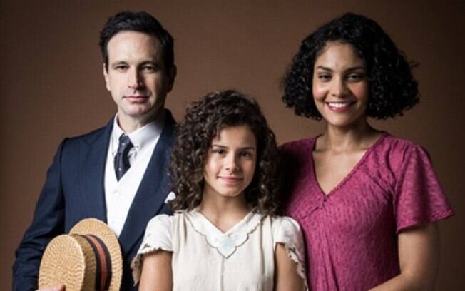 João Aranha (Caco Ciocler), Inês (Gabriella Saraivah) e Shirley (Bárbara Reis)