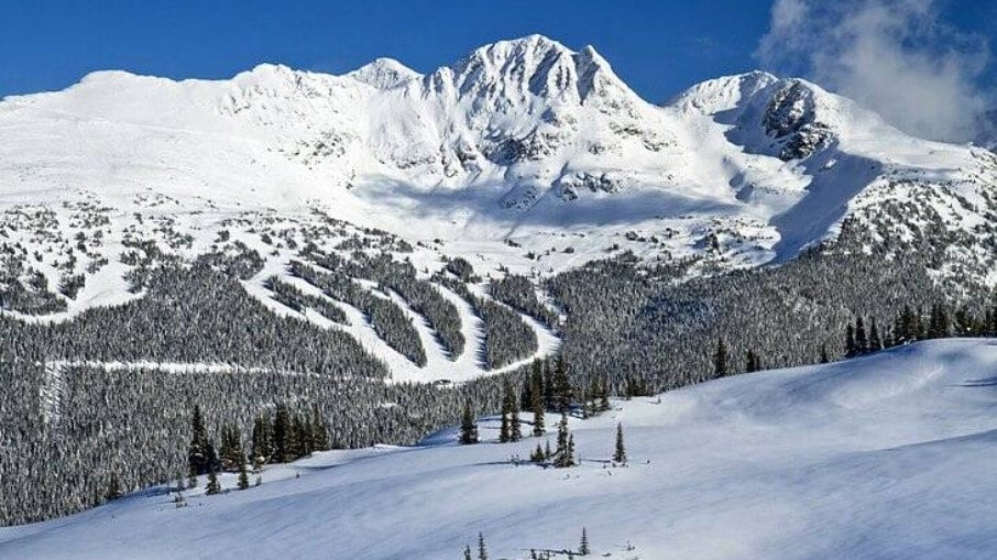 O Canadá está entre os destinos com descontos da Fly & Ski 2023