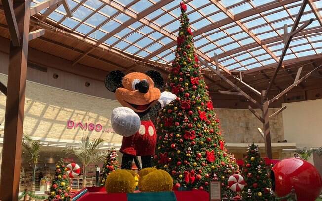 Veja fotos da decoração de Natal da Disney de shopping de Campinas