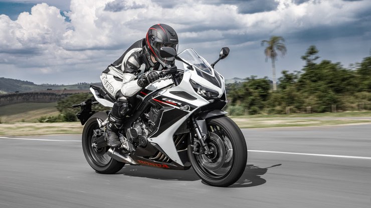 Honda encerra CBR 650R e mantém CB 650R como única opção da linha