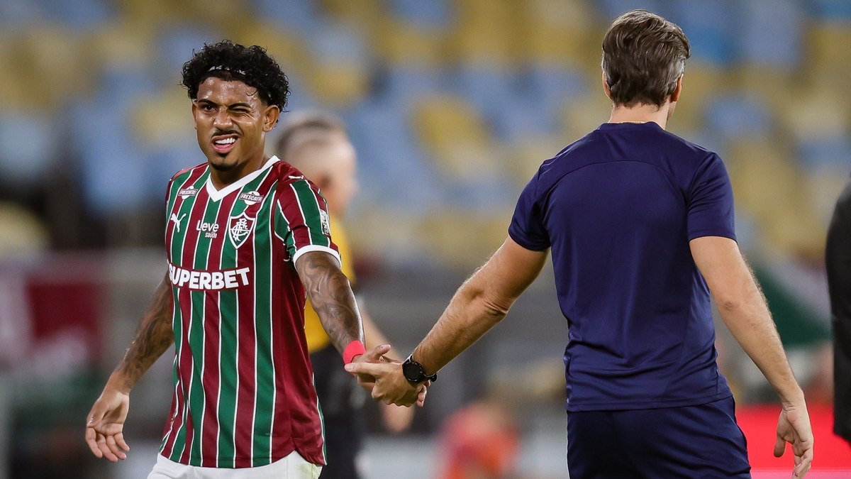 São Paulo perde para Fluminense com Dorival de olho: Relembre o jogo!