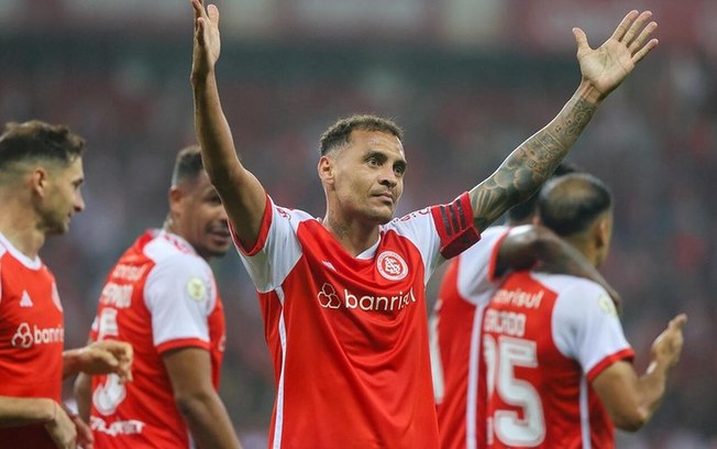 Internacional vence o Fortaleza no Beira-Rio