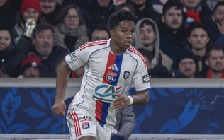 Tem estrela! Endrick marca em sua estreia pelo Lyon