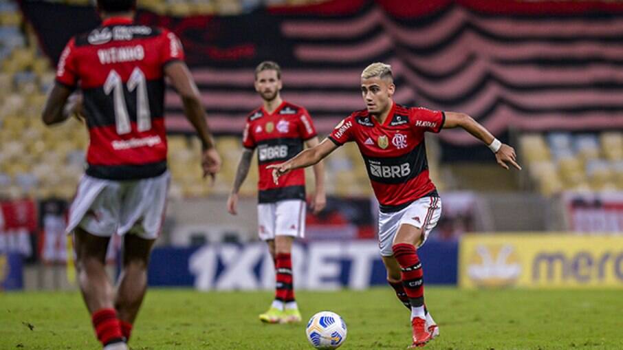 Flamengo traça estratégia para manter Andreas Pereira