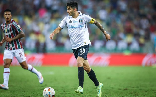 Mesmo com o resultado negativo, Villasanti teve mais uma atuação individual positiva pelo Grêmio em que dá sequência a sua regularidade Mesmo com o resultado negativo, Villasanti teve mais uma atuação individual positiva pelo Grêmio em que dá sequência a sua regularidade