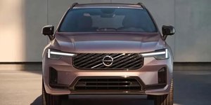 Volvo XC60 atualiza sistema elétrico e ganha autonomia de 200 km