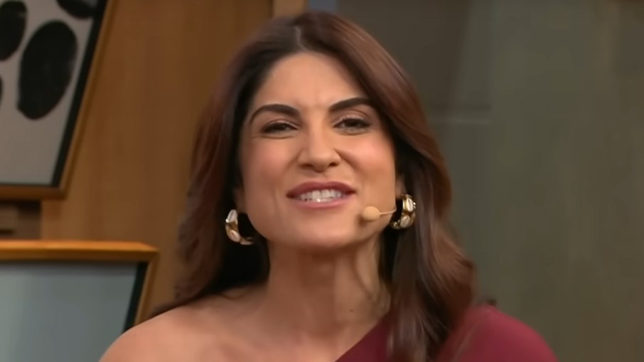 Pâmela Lucciola pode comandar Melhor da Noite Pâmela Lucciola pode comandar Melhor da Noite