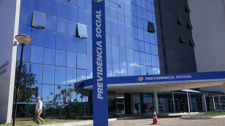 INSS%3A%20R%24%20298%20milh%C3%B5es%20ser%C3%A3o%20devolvidos%20aos%20aposentados