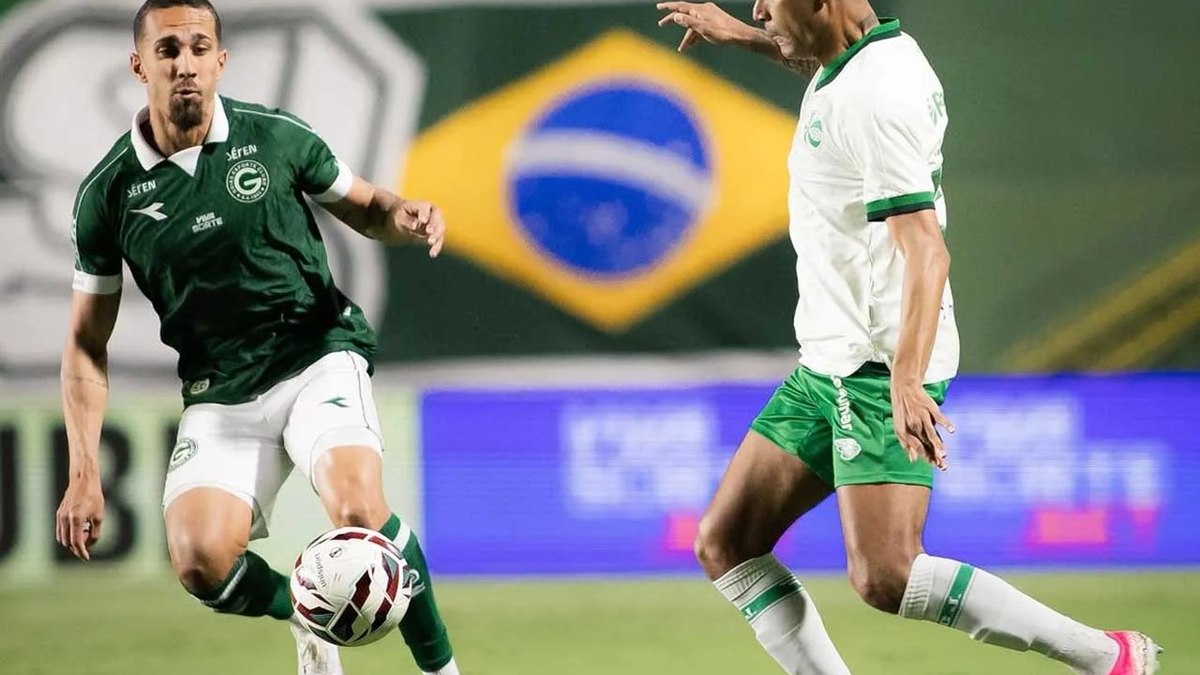Fora de casa, Juventude bate Goiás no fim e cola no líder da Série B